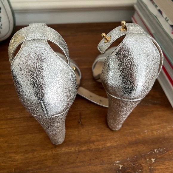 Never worn J.Crew Silver Heels size 9 - Picture 6 of 6